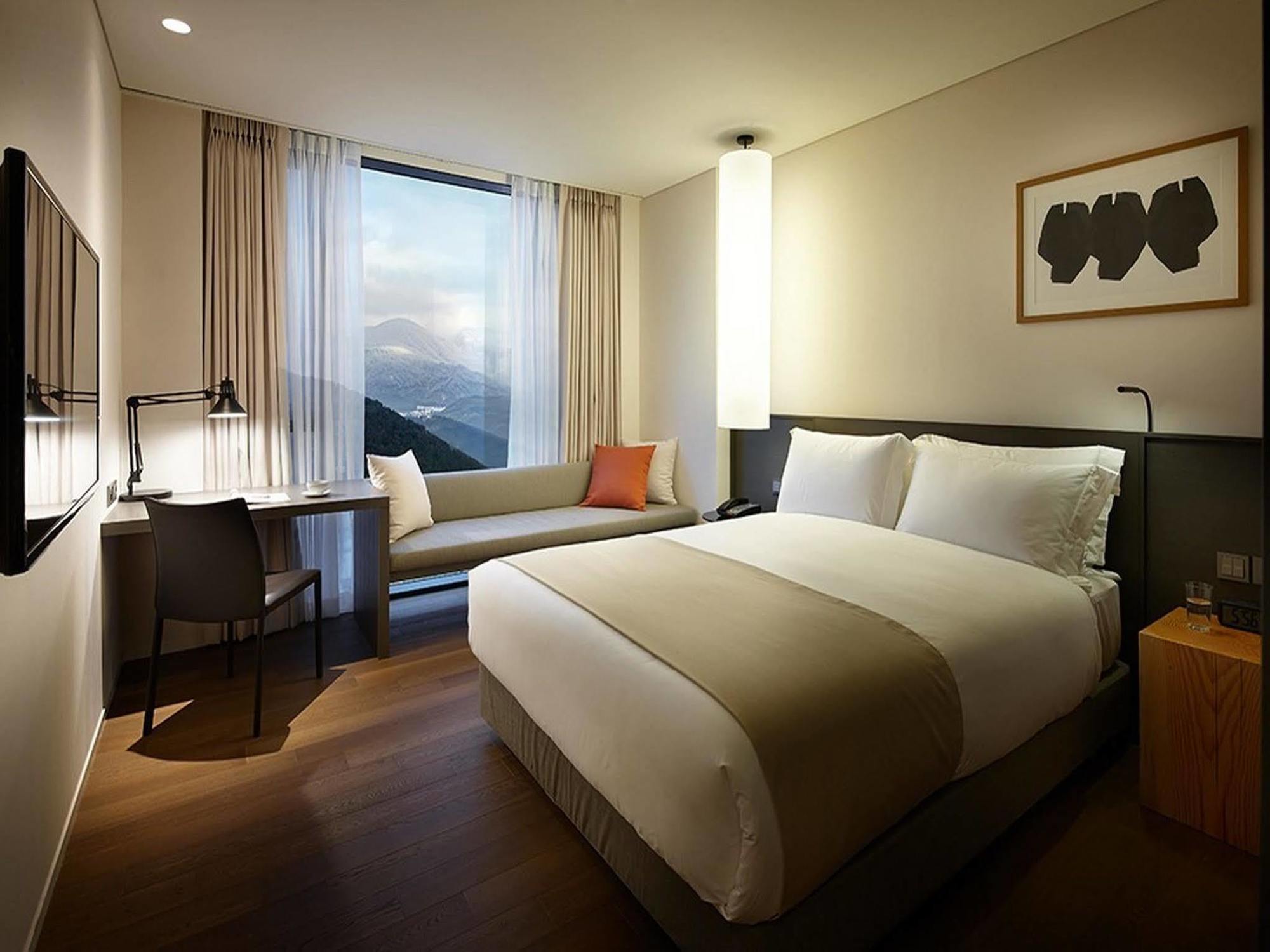 Shilla Airport Hotel